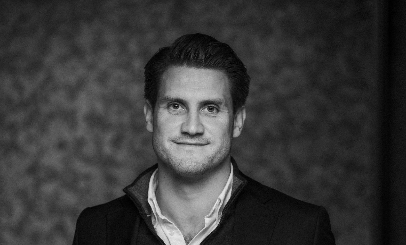 E6 A1805 SQM Portretter Hi RES 2